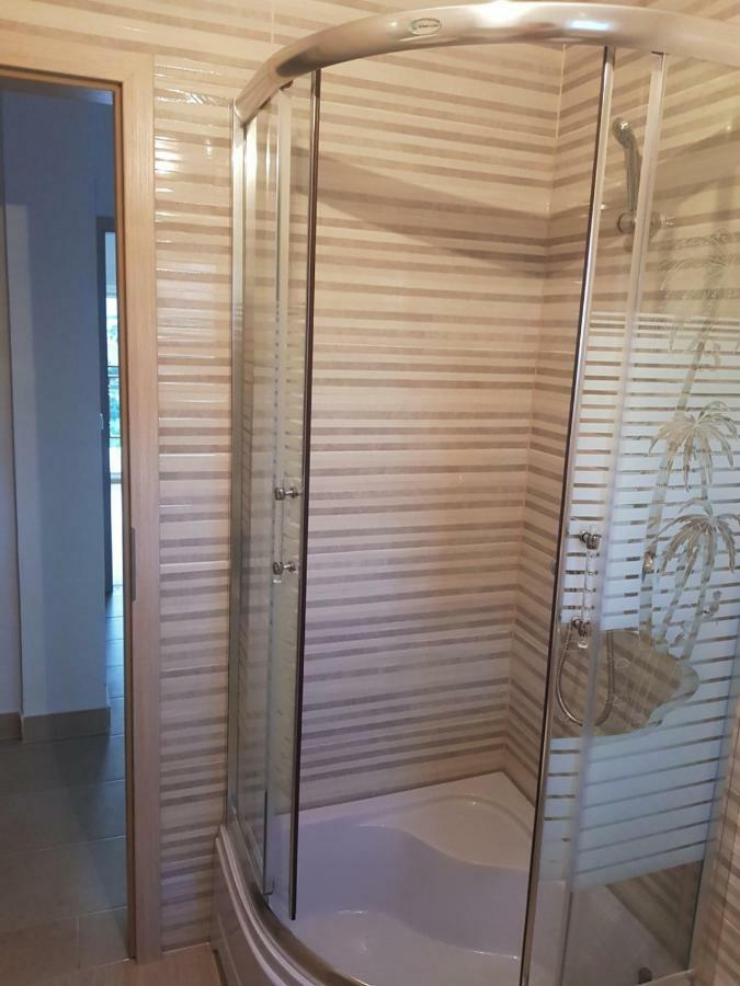 Apartman Nela Apartment Kastel Sucurac Exterior photo
